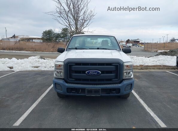 1FDBF2A6XGEC62414 2016 FORD F-250 White Widok z przodu