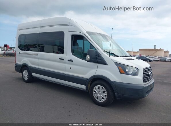 1FDZX2XM2HKB22457 2017 FORD TRANSIT-350 White Front right