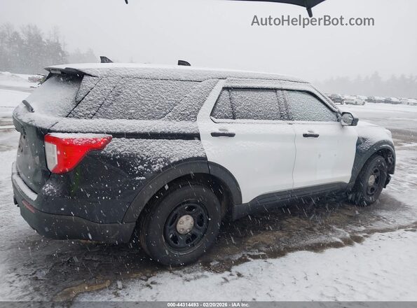 1FM5K8AB7NGA55196 2022 FORD POLICE INTERCEPTOR Черный Панорамный вид салона 360°