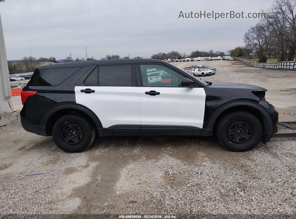 1FM5K8ABXLGA71633 2020 FORD POLICE INTERCEPTOR Белый Вид задней части салона