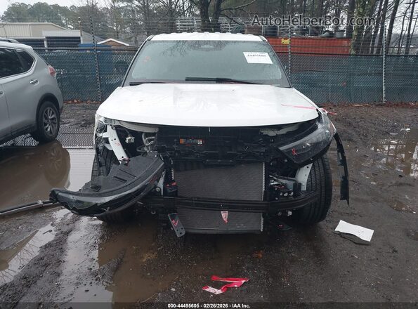1FM5K8ABXSGA09759 2025 FORD POLICE INTERCEPTOR White Widok wnętrza z tyłu
