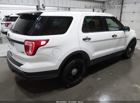 1FM5K8AR0JGC56655 2018 FORD POLICE INTERCEPTOR White Trasero derecho