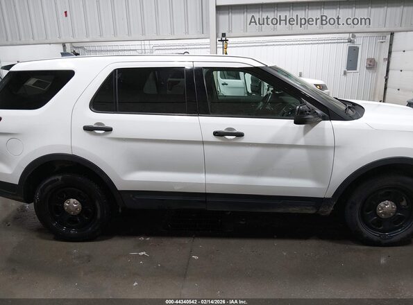 1FM5K8AR0JGC56655 2018 FORD POLICE INTERCEPTOR White 