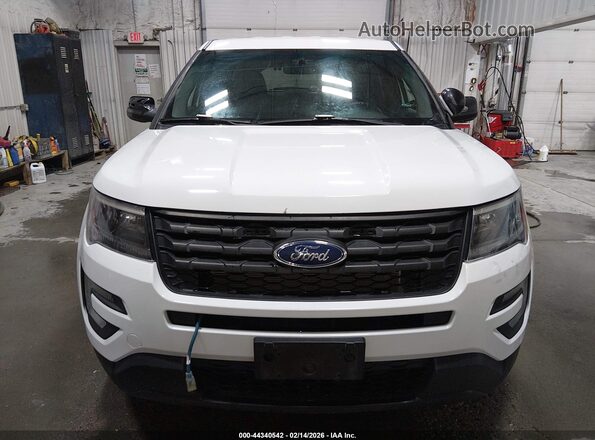 1FM5K8AR0JGC56655 2018 FORD POLICE INTERCEPTOR White 