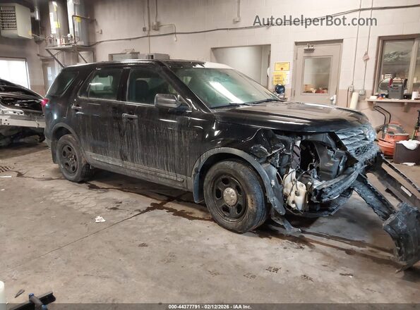 1FM5K8AR7JGA89842 2018 FORD POLICE INTERCEPTOR Черный Передняя правая четверть