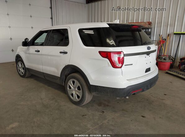 1FM5K8AR8HGD14957 2017 FORD UTILITY POLICE INTERCEPTOR Белый Задняя левая четверть