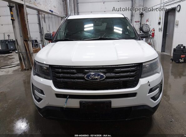 1FM5K8AR9JGC56654 2018 FORD POLICE INTERCEPTOR Белый 