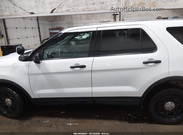 1FM5K8AR9JGC56654 2018 FORD POLICE INTERCEPTOR Белый 