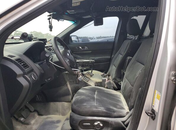 1FM5K8AT0GGC36474 2016 FORD FORD EXPLORER Серебряный Вид салона спереди