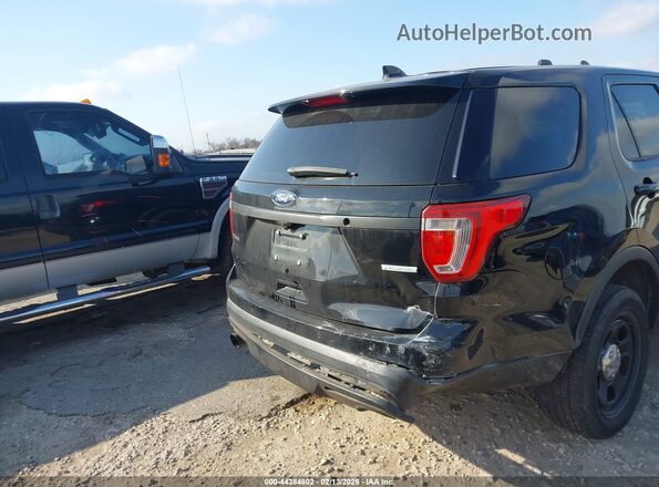 1FM5K8AT2HGE01622 2017 FORD UTILITY POLICE INTERCEPTOR Черный Вид спереди