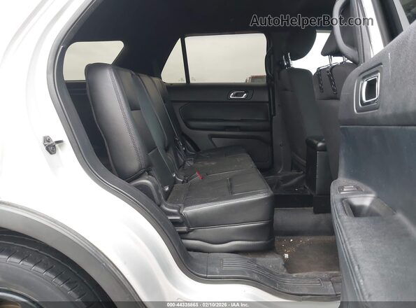 1FM5K8AT9GGA46883 2016 FORD UTILITY POLICE INTERCEPTOR Серый Вид наклейки с VIN-кодом