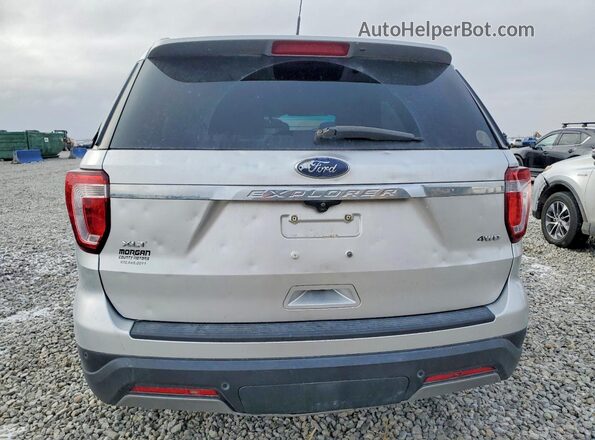 1FM5K8D8XKGA77057 2019 FORD FORD EXPLORER Silver Widok z tyłu