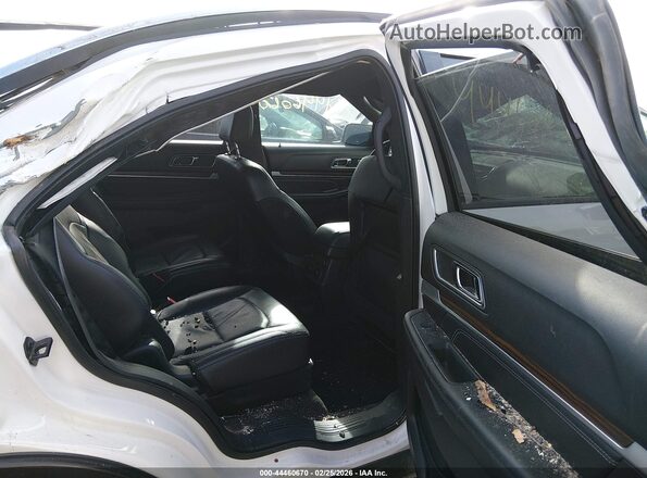 1FM5K8F88JGC27274 2018 FORD FORD EXPLORER Белый Вид наклейки с VIN-кодом
