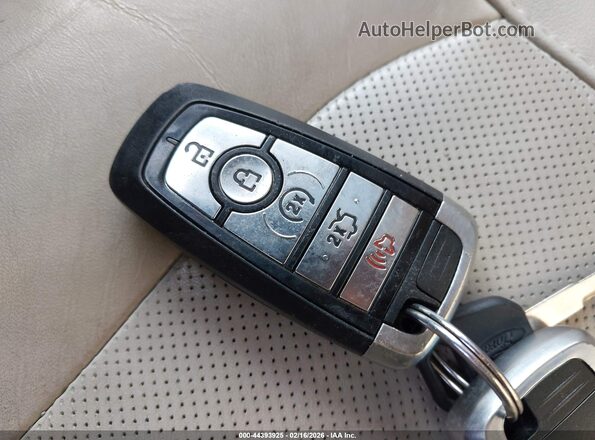 1FM5K8HTXJGC38794 2018 FORD FORD EXPLORER Белый Вид панели приборов