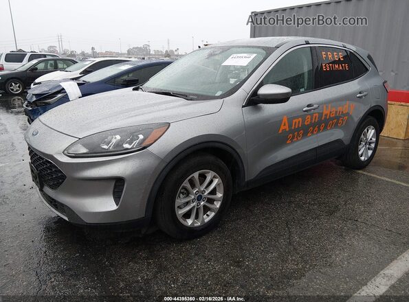1FMCU0BZ1MUB16461 2021 FORD ESCAPE Серебряный Передняя левая четверть