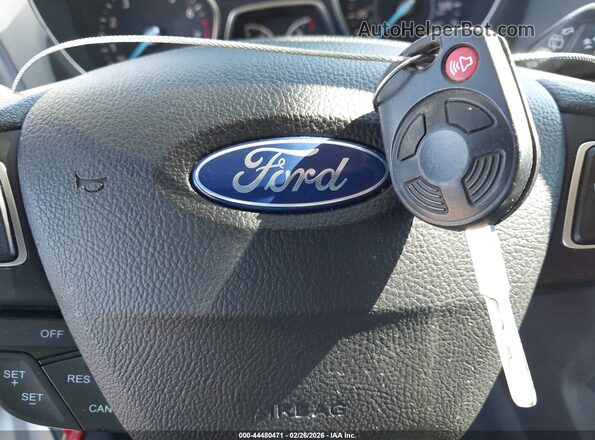 1FMCU0F72KUB79834 2019 FORD ESCAPE Белый Вид панели приборов