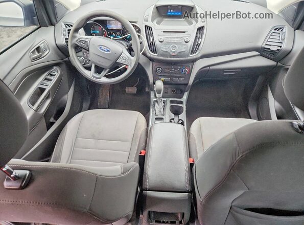 1FMCU0F74HUB49758 2017 FORD ESCAPE Silver Widok deski rozdzielczej
