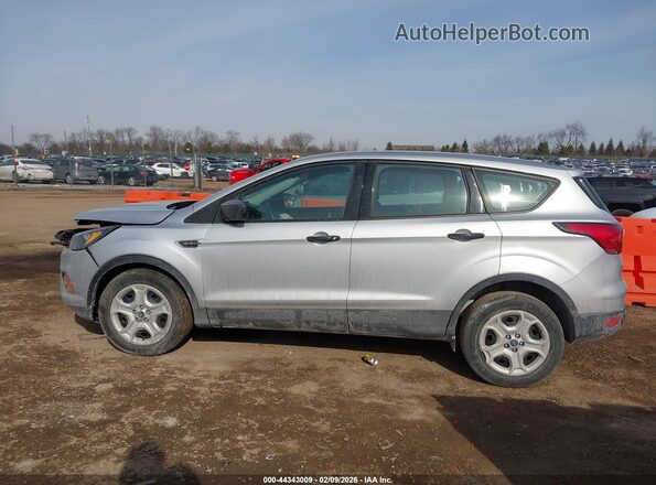 1FMCU0F76KUC47455 2019 FORD ESCAPE Серебряный Панорамный вид салона 360°