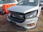 2019 Ford Escape S Серебряный vin: 1FMCU0F76KUC47455