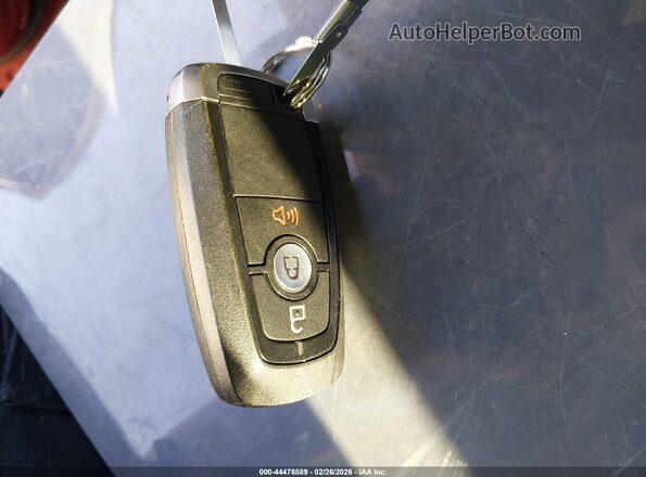 1FMCU0G64LUC62222 2020 FORD ESCAPE Красный Вид панели приборов