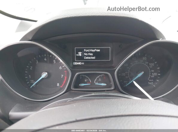 1FMCU0GD1KUB67226 2019 FORD ESCAPE Gray Widok tylnych siedzeń