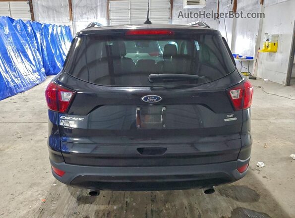 1FMCU0GD2KUA96277 2019 FORD ESCAPE Черный Вид сзади