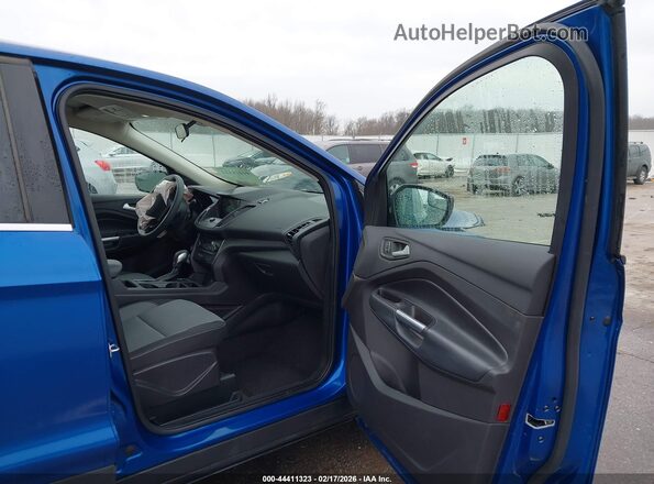 1FMCU0GD6KUA44053 2019 FORD ESCAPE Blue Front interior view