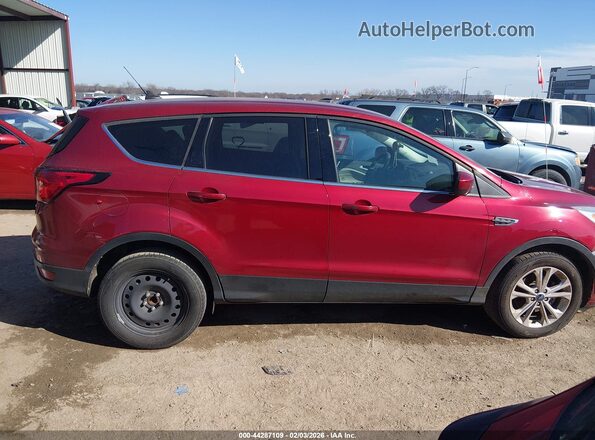 1FMCU0GD7KUB78084 2019 FORD ESCAPE Red უკანა სალონის ხედი
