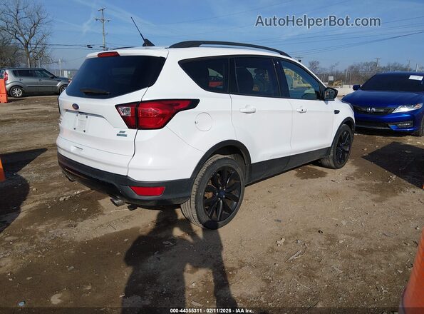1FMCU0GD8KUC33576 2019 FORD ESCAPE Белый Задняя правая четверть