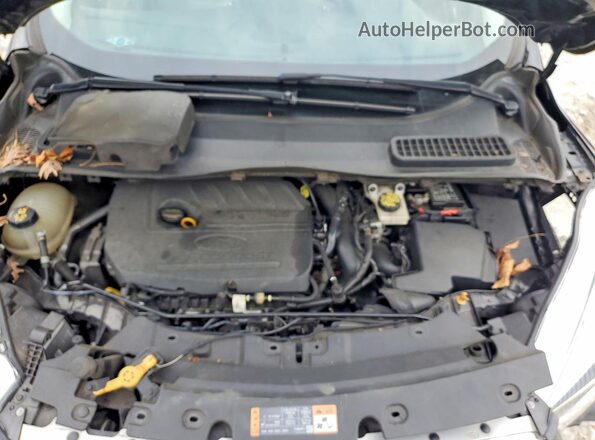 1FMCU0JD3HUE29104 2017 FORD ESCAPE Черный Вид подкапотного пространства