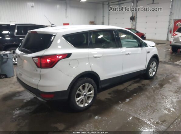 1FMCU9GD0KUC03945 2019 FORD ESCAPE White Tył prawy