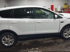 2019 Ford Escape Se White vin: 1FMCU9GD0KUC03945