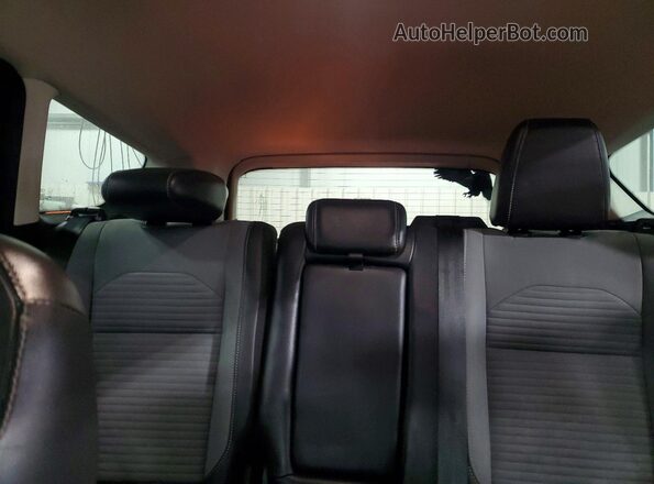 1FMCU9GD0KUC04609 2019 FORD ESCAPE Gray Widok tylnych siedzeń