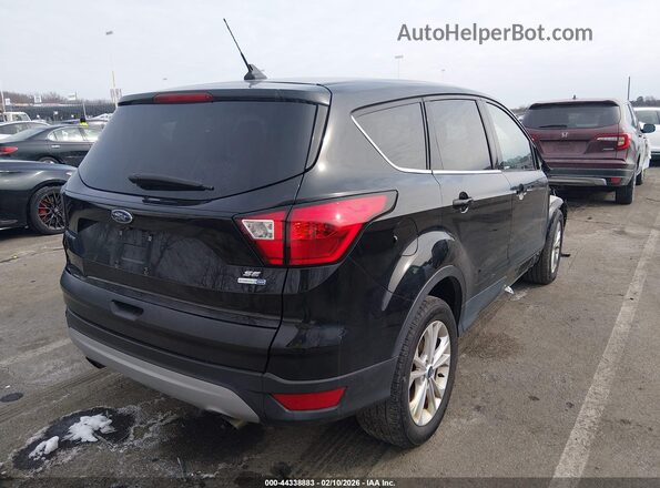1FMCU9GD1KUA85033 2019 FORD ESCAPE Черный Задняя правая четверть
