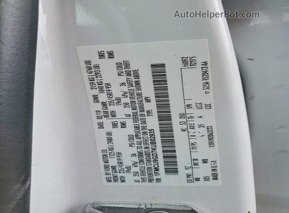 1FMCU9GD7KUB02935 2019 FORD ESCAPE White Вид наклейки з VIN-кодом