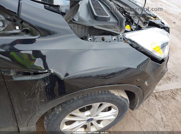 1FMCU9GD8KUC09962 2019 FORD ESCAPE Черный Вид спереди