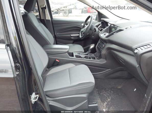 1FMCU9GD8KUC09962 2019 FORD ESCAPE Черный Вид салона спереди