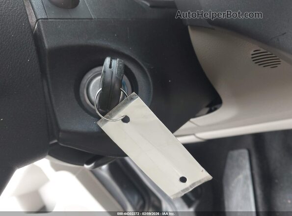 1FMCU9GD9JUA81990 2018 FORD ESCAPE Серый Вид панели приборов