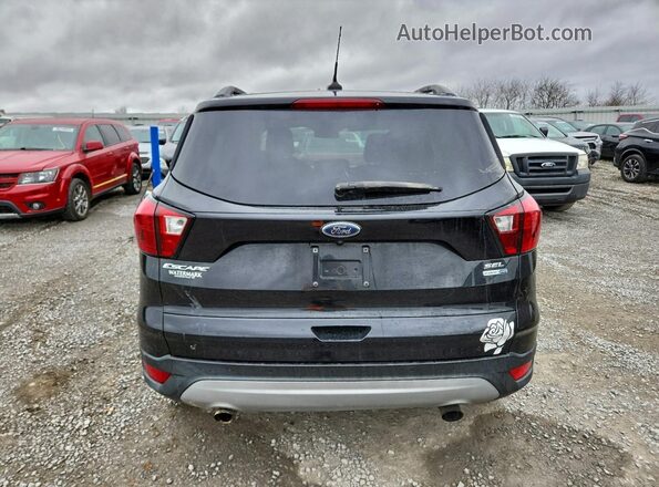 1FMCU9HDXKUA89340 2019 FORD ESCAPE Черный Вид сзади