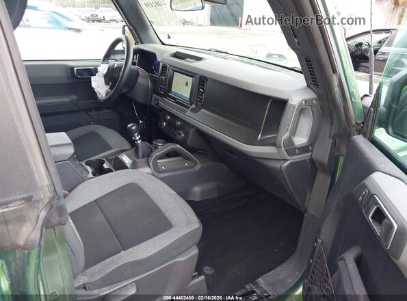 1FMDE5BH4NLB44607 2022 FORD BRONCO Зеленый Вид салона спереди