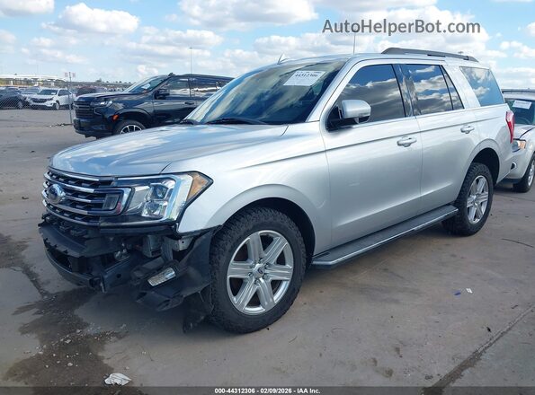 1FMJU1HT3JEA40943 2018 FORD EXPEDITION Серебряный Передняя левая четверть