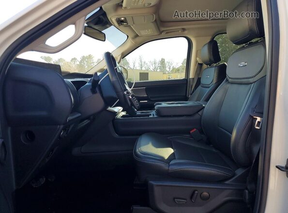 1FMJU1M83SEA53274 2025 FORD EXPEDITION Белый Вид салона спереди