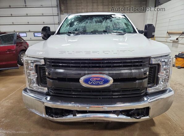 1FT7W2B64KEG24061 2019 FORD F250 Белый Вид спереди