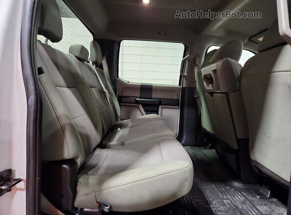 1FT7W2B64KEG24061 2019 FORD F250 Белый Вид задних сидений