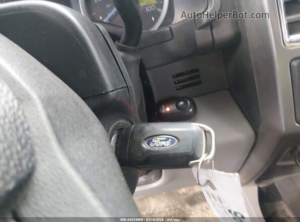 1FT7W2B6XHEC39709 2017 FORD F-250 Темно-бордовый Вид панели приборов