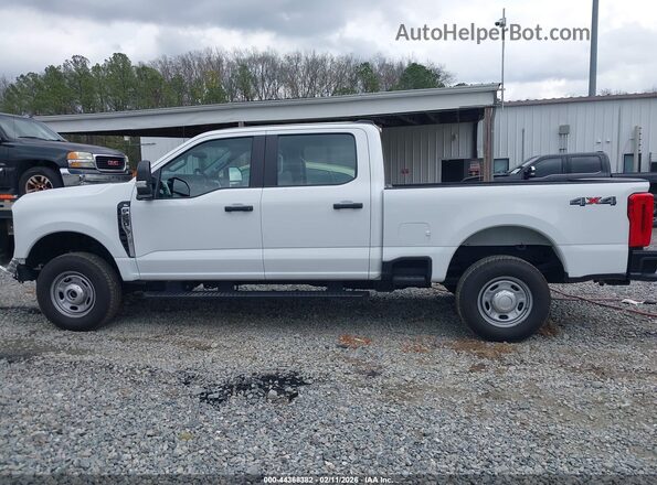 1FT7W2BA4TEC72170 2026 FORD F-250 Белый Панорамный вид салона 360°