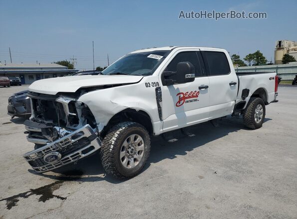 1FT7W2BN0PED20658 2023 FORD F250 Белый Передняя левая четверть