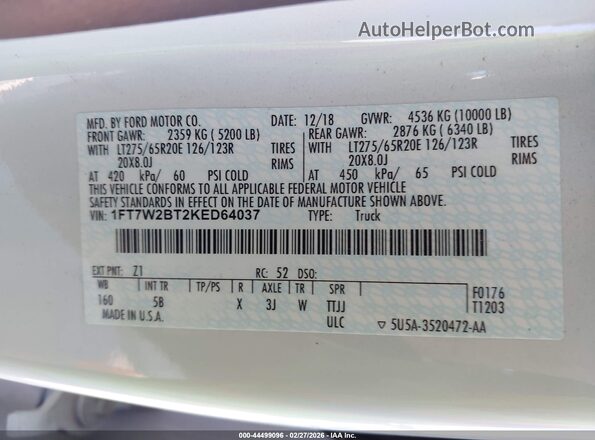 1FT7W2BT2KED64037 2019 FORD F-250 Белый Вид подкапотного пространства