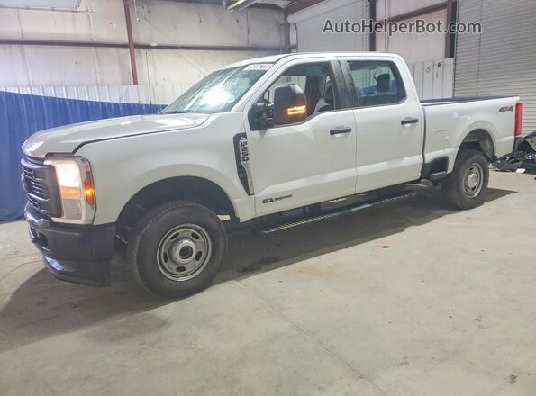 1FT7W2BT3TEC72033 2026 FORD F250 Белый Передняя левая четверть