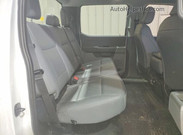 1FT7W2BT3TEC72033 2026 FORD F250 Белый Вид задних сидений